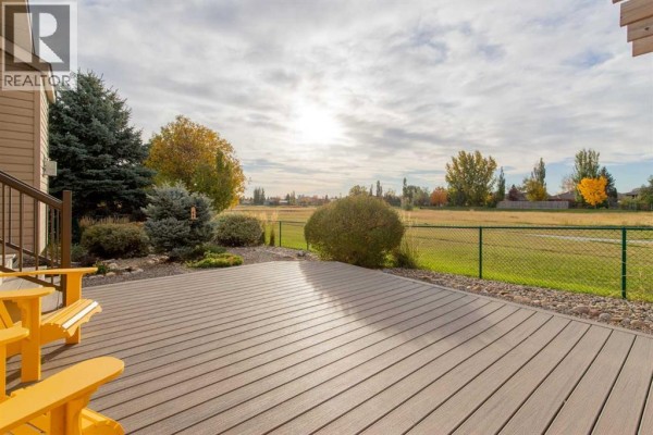 5pc Bathroom - 4 Canyoncrest Point W, Lethbridge, AB T1K7Y3 Photo 2