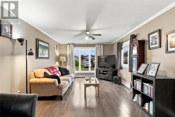 Eat in kitchen - 4 Cedar Drive, Paradise, NL A1L1A6 Photo 4