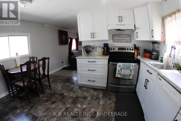 4 Cedar Street W, Greater Napanee, ON K7R3L1 Photo 5