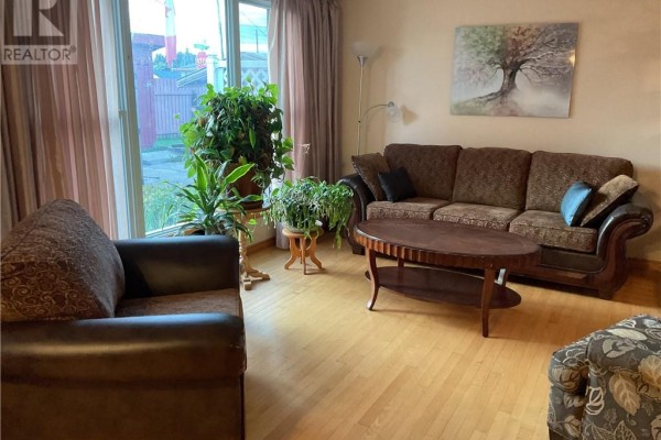 Family room - 4 Charlotte Street, Chelmsford, ON P0M1L0 Photo 4