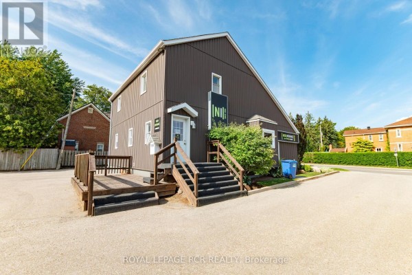 4 Clara Street, Orangeville, ON L9W2H6 Photo 5