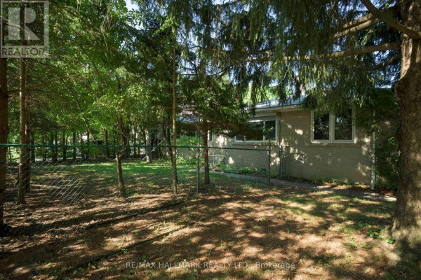 4 Crestview Road, King, ON, photo 3