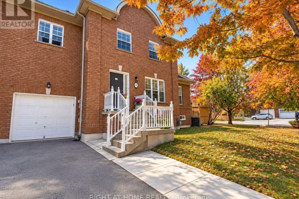 4 Field Sparrow Road, Brampton