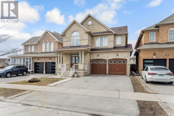 4 Fossil Street, Brampton, ON, photo 2