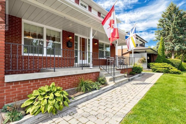Family room - 4 Galloway Road, Toronto, ON M1E1W4 Photo 3