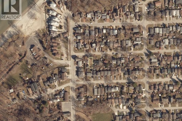 4 Grandview Drive, St  Catharines, ON, photo 2