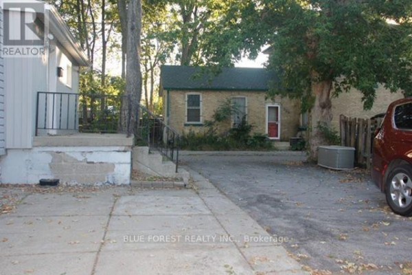 4 Henry Street, London East, ON N6B2L7 Photo 3