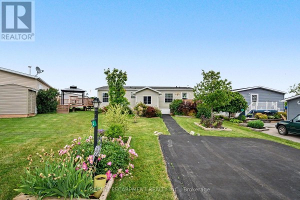4 Hickory Hollow, Haldimand, ON, photo 2