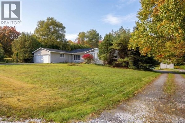 Residential for sale at 4 Hughes Crescent, Quispamsis, NB - MLS® 6Tvaik
