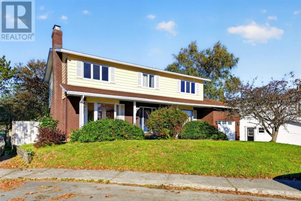 4 Inverness Place, St  John S
