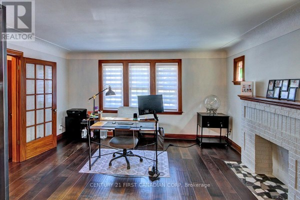 4 Jerseyville Road E, Hamilton, ON, photo 3