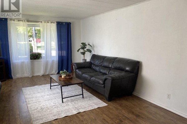 4 Kavanagh Drive, Rideau Lakes, ON, photo 3