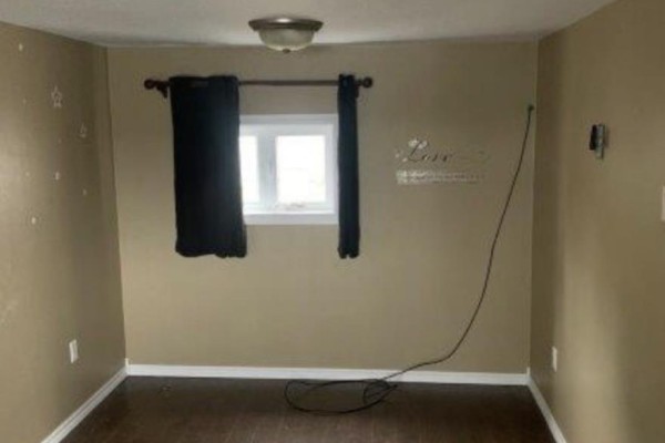 Bath (# pieces 1-6) - 4 Lakeshore Road, Port Aux Basques, NL A0M1C0 Photo 5