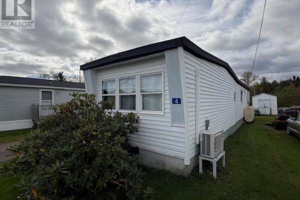 4pc Bathroom - 4 Lemarquis Drive, North Grant, NS B2G2L1 Photo 2