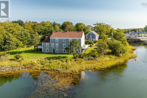 4 Market Street, Yarmouth, NS, photo 2