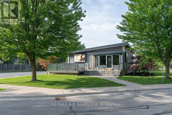 4 Mc Farlane Street, Stratford, ON, photo 3