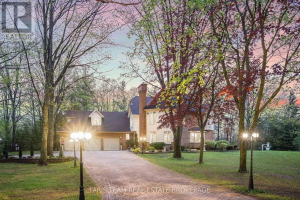 4 Mills Circle, Springwater, ON, photo 3