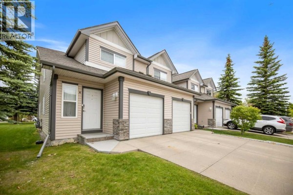 Family room - 4 Millview Green Sw, Calgary, AB T2Y3W1 Photo 3