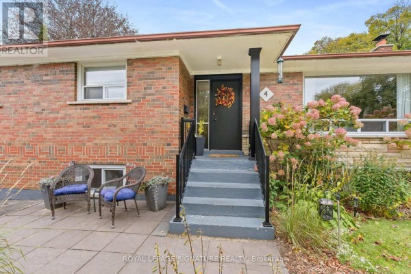 Kitchen - 4 Moss Street, Toronto, ON M1E2B6 Photo 3