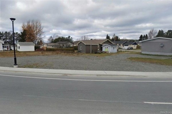 4 Notre-dame Street, Kedgwick, NB E8B1H3 Photo 2