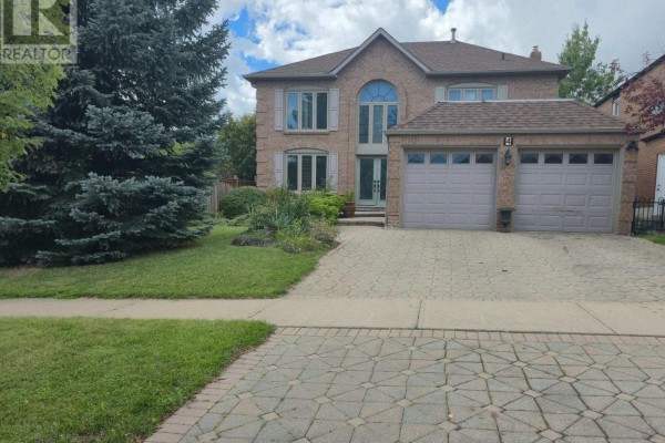 4 Nottingham Crescent, Brampton, ON, photo 3