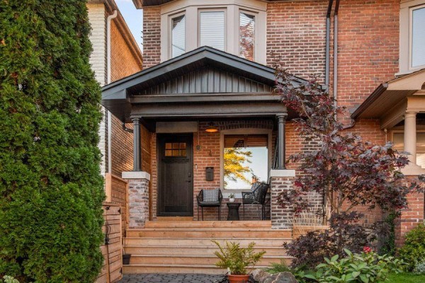 4 Orchard Park Boulevard, Toronto