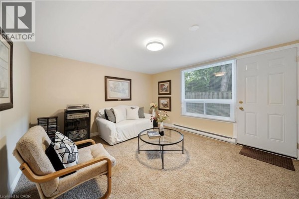 Bedroom - 4 Patrice Court, Dundas, ON L9H5P5 Photo 4