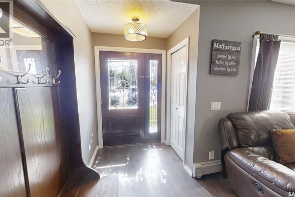 Bedroom - 4 Phillips Court, Kindersley, SK S0L1S0 Photo 5