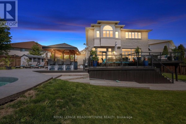 4 Playfair Court, Hamilton, ON, photo 2