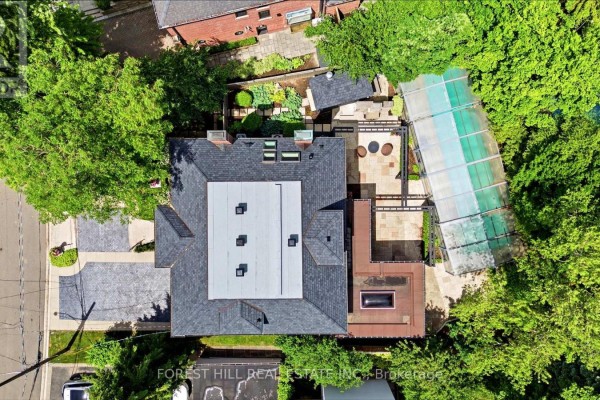 4 Ridgewood Road, Toronto, ON, photo 3