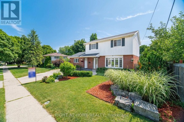 4 Rosefield Drive, Halton Hills, ON L7G4R1 Photo 4