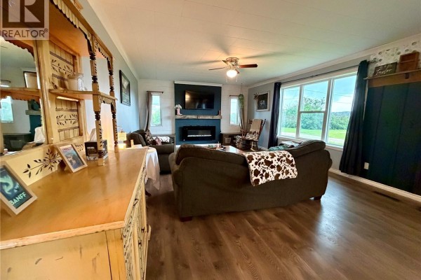 4pc Bathroom - 4 Saskatchewan Avenue, Tuxford, SK S0H4C0 Photo 5
