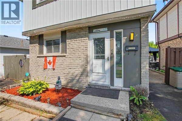 4 Seaforth Court, London, ON, photo 3