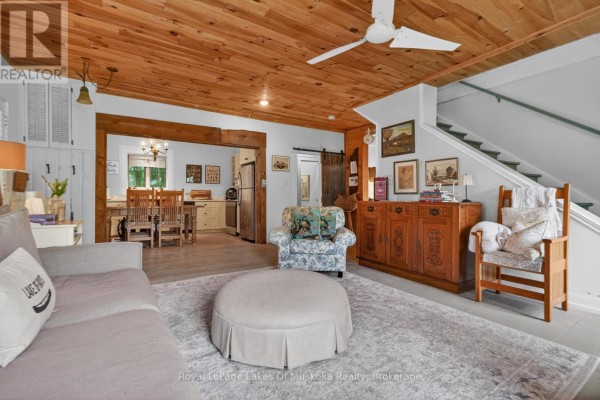Sunroom - 4 Spruce Street E, Lake Of Bays, ON P0B1A0 Photo 5