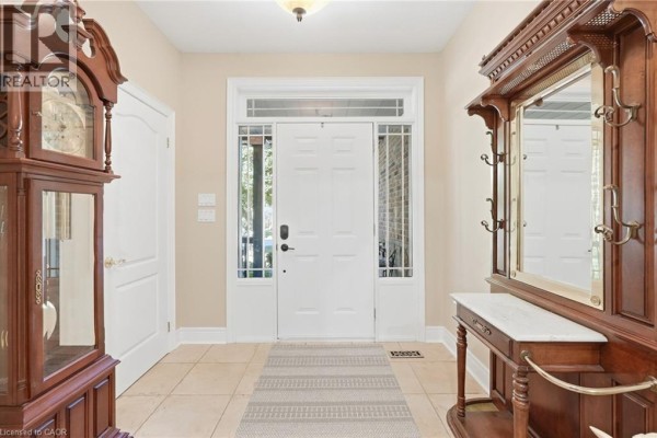 Bedroom - 4 Summit Drive, Waterdown, ON L8B0E4 Photo 5