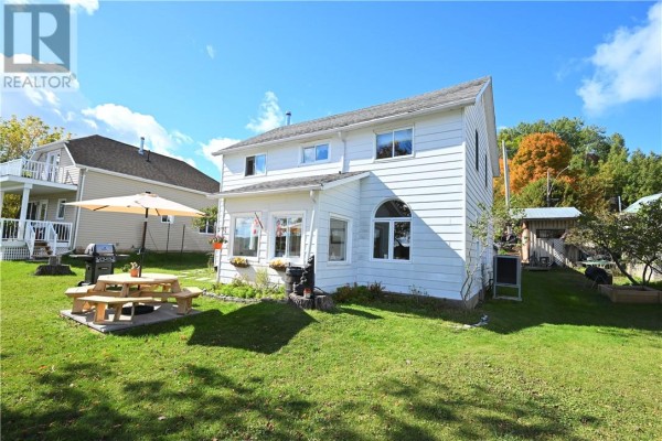 4 Thorburn, Gore Bay, ON P0P1H0 Photo 3