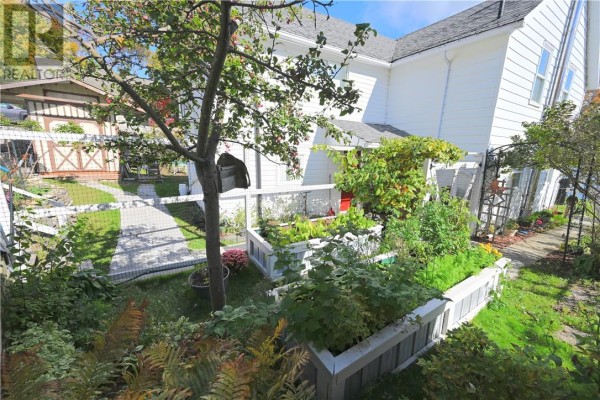 4 Thorburn, Gore Bay, ON P0P1H0 Photo 4