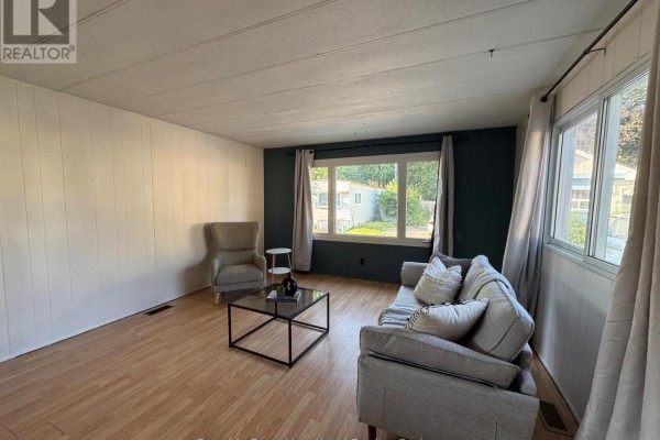 4 Trailer Park Road, Minto, ON, photo 3