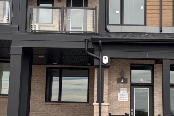 4 Twinflower Way, Brampton, ON L7A5N1 Photo 2