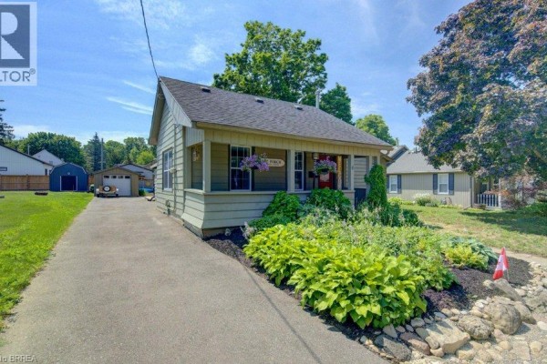 4 Wellington Street, Paris, ON, photo 3