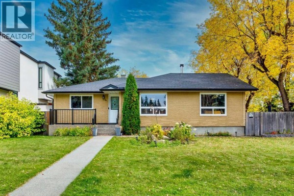 4 Wildwood Drive Sw, Calgary Residential Sold $725,000