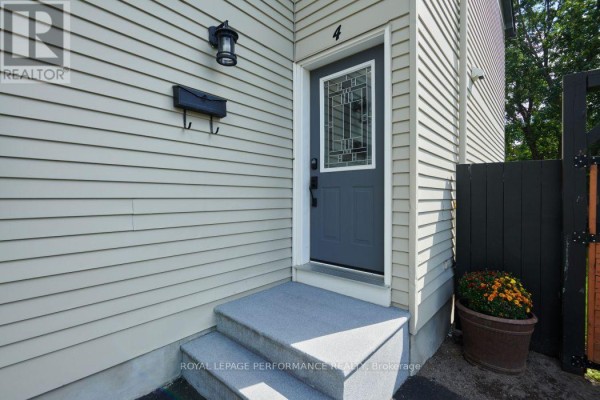 Office - 4 Winchester Drive, Ottawa, ON K2L2C9 Photo 2