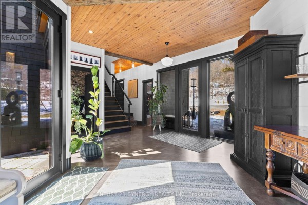 4/6 Sifton Road, Front Of Yonge, ON K0E1R0 Photo 4