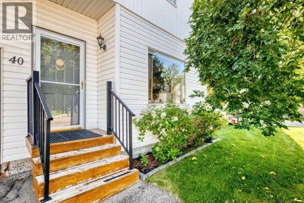 40, 200 Hidden Hills Terrace Nw, Calgary, AB, photo 2