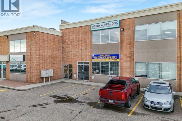 40, 2333 18 Avenue Ne, Calgary, AB T2E8T6 Photo 2