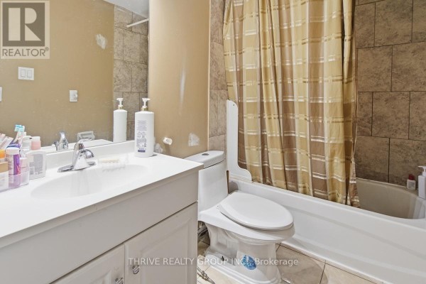 Living room - 40 - 1095 Jalna Boulevard, London South, ON N6E2Y7 Photo 2