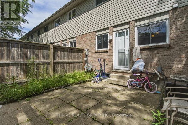 Kitchen - 40 - 1095 Jalna Boulevard, London South, ON N6E2Y7 Photo 5