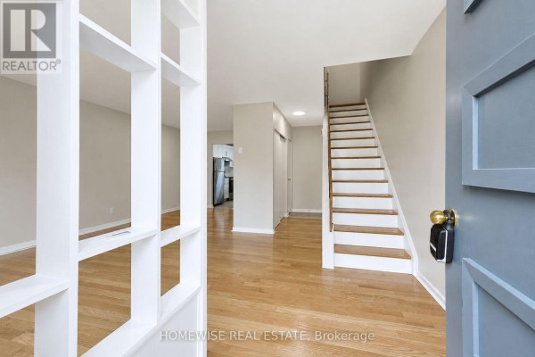 40 - 1350 Winding Trail, Mississauga, ON, photo 2