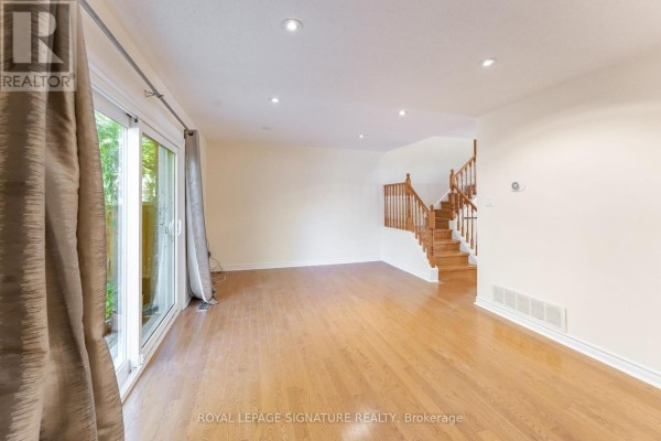 Family room - 40 - 2825 Gananoque Drive, Mississauga, ON L5N1V6 Photo 4