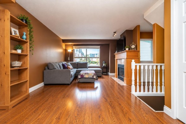 Dining room - 40 9470 Hazel Street, Chilliwack Proper East, Chilliwack, BC V2P5N1 Photo 3
